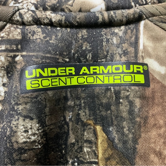 Under Armor Scent Control Soft Shell Fleece Lined Camouflage Zipper Jacket! - Picture 6 of 10